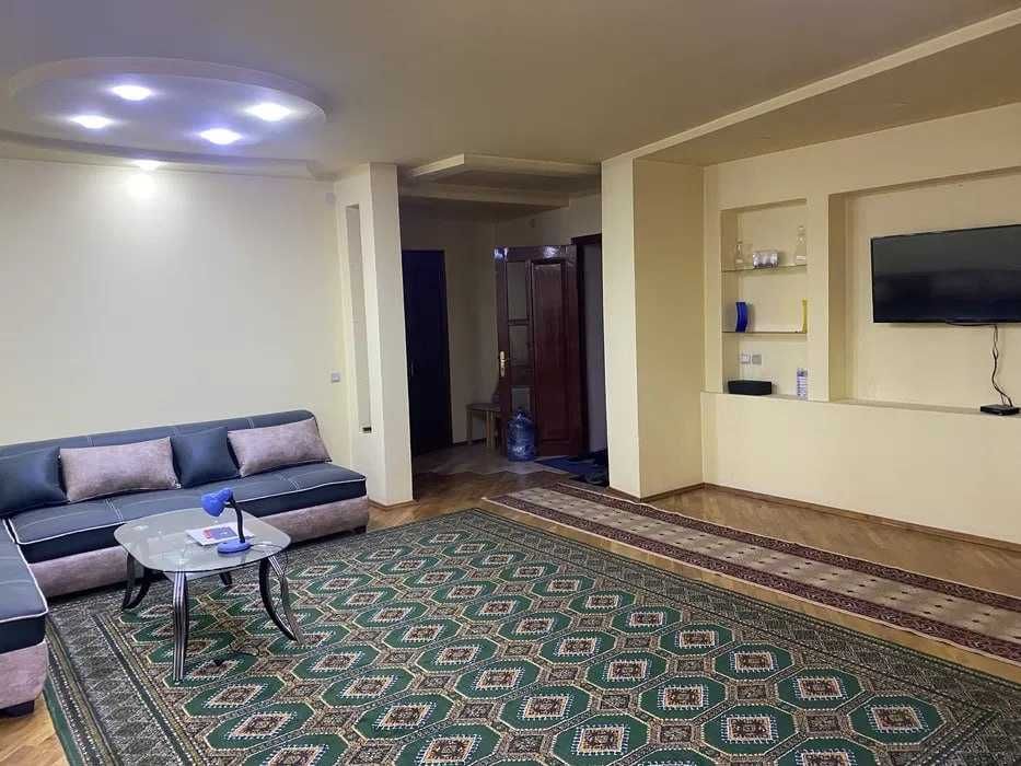 АРЕНДА КВАРТИРЫ! 3х комнатная,70 кв.м, на Ц1 (массив). АСР