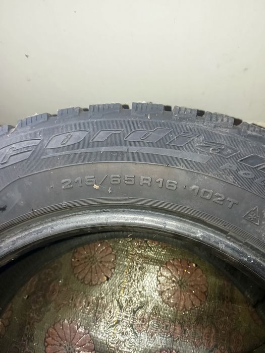 Покрышки б/у за 15000