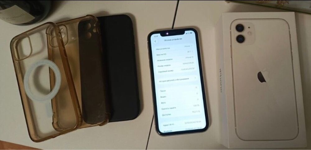 Iphone 11  память 128 гигов