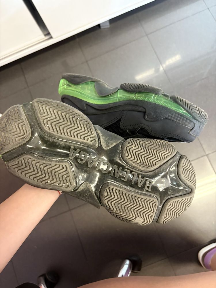 Balenciaga обувки