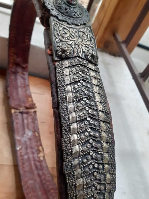 Стар автентичен възрожденски колан сребро сачан кованец