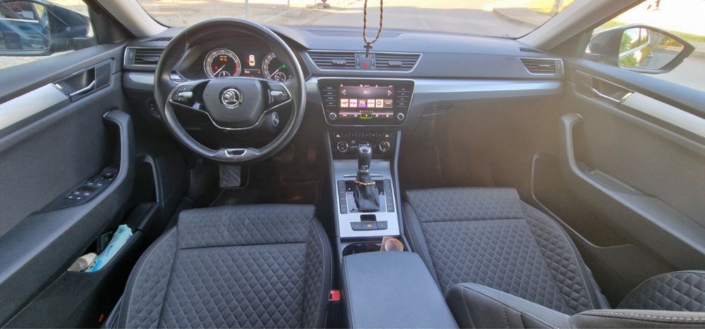 Skoda Superb 2022 1.5 TSI