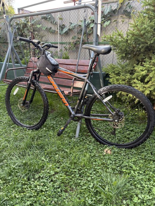 Se ofera spre vanzare bicicleta   SCHWINN 26 x 1,90
