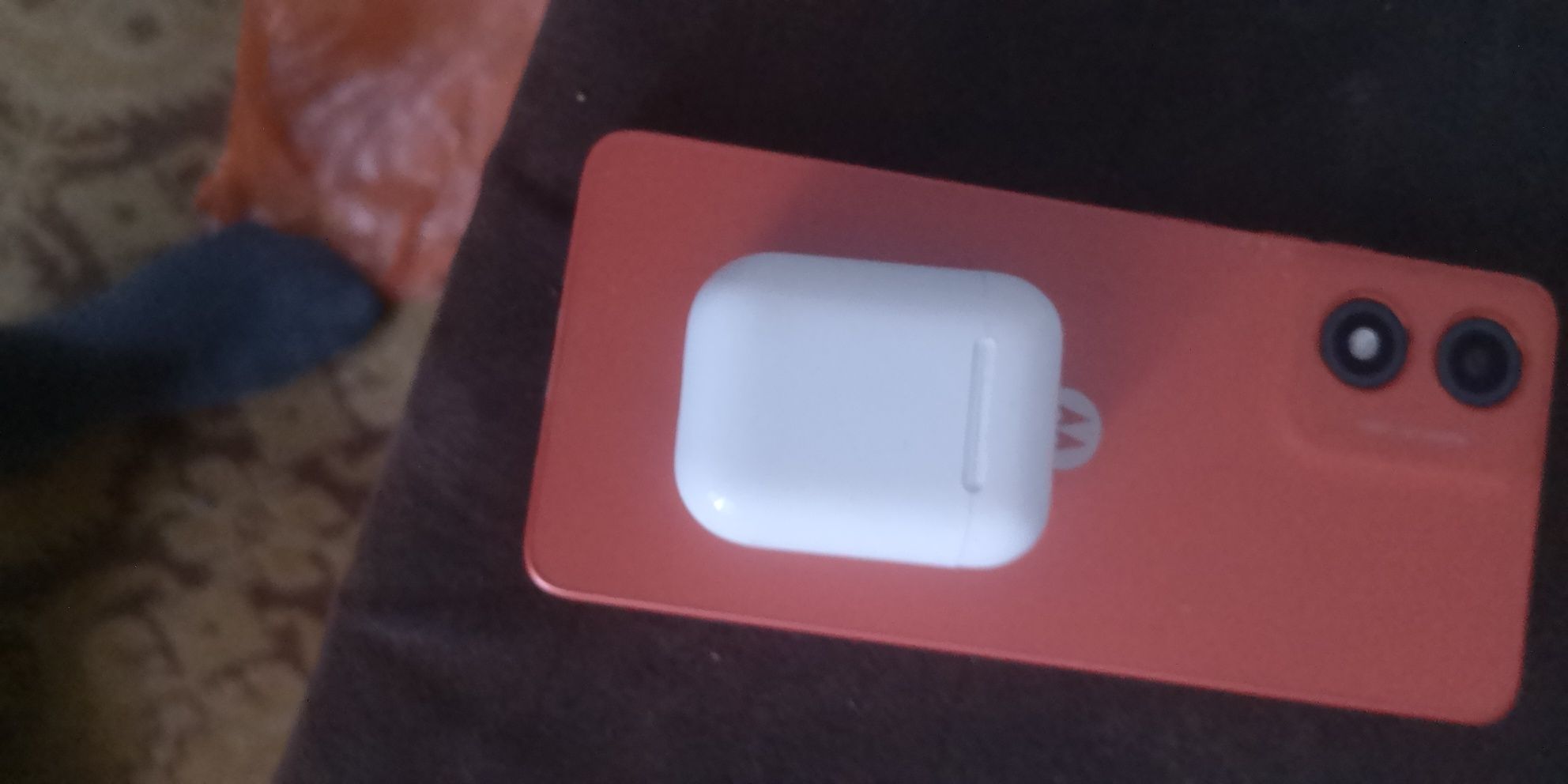 Продавам Moto g04
