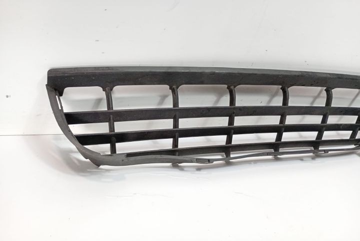 Grila  bara fata 2E0807835A Volkswagen VW Crafter prima generatie