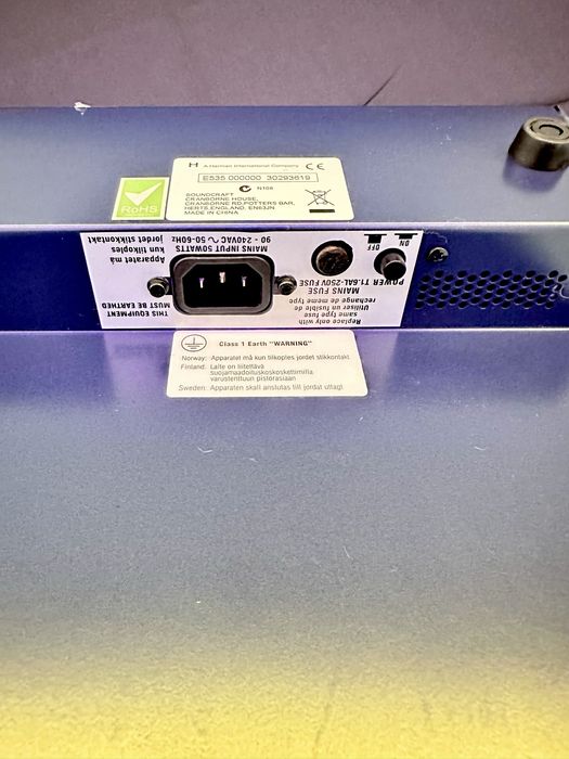 Soundcraft EFX8 перфектен като нов