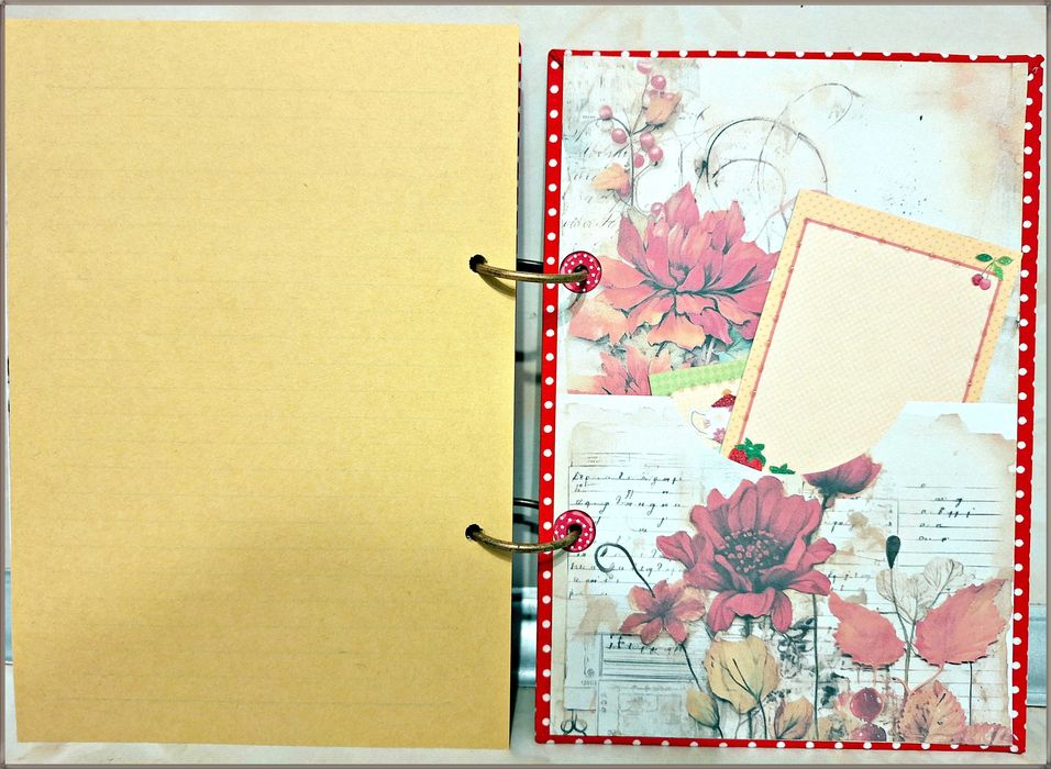 Тефтер за рецепти "Вкусни рецепти" в червено