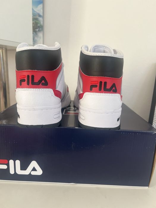 Adidasi stil gheată Fila
