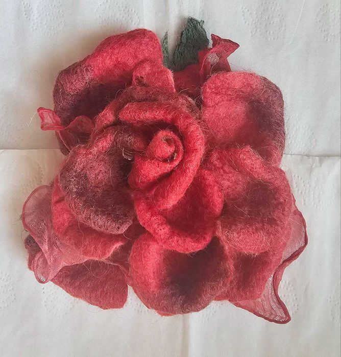 Украшения hand made.