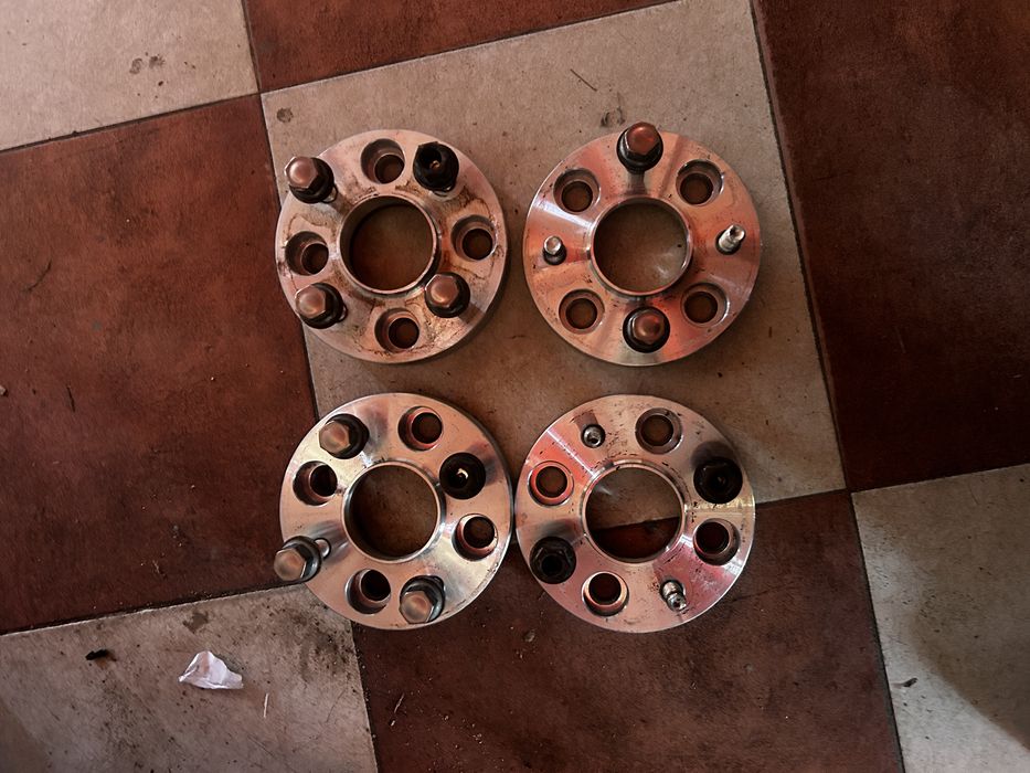 Фланци 4x108 30mm-20mm