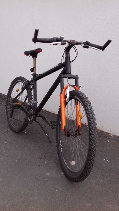 Bicicletă DHS Mountainbike - cadru revopsit + antifurt