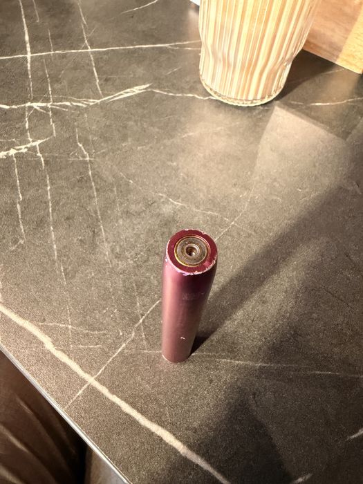 2 Iqos Iluma-Negru +Roz