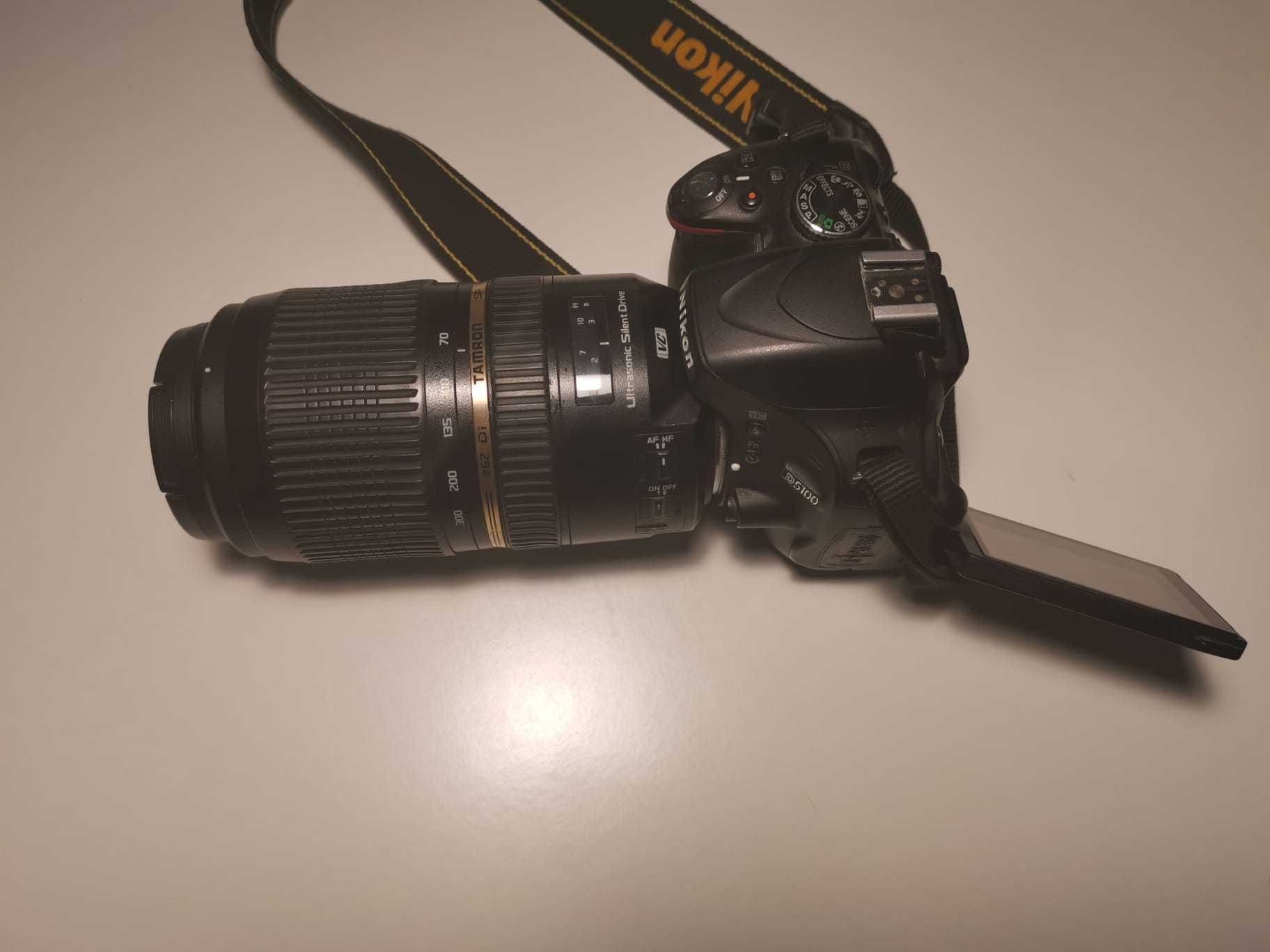 Nikon D5100 + 2 obiective + accesorii – doar 9425 cadre