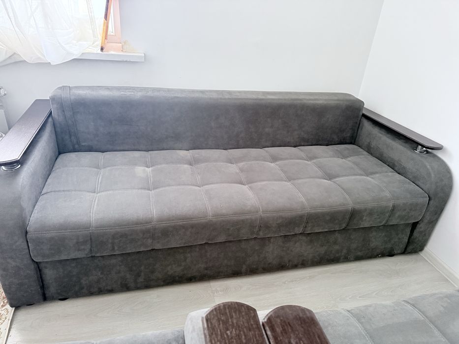 Продаю срочно Диван кресла