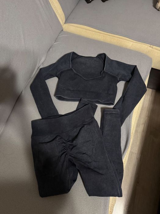 Оформящ спортен комплект