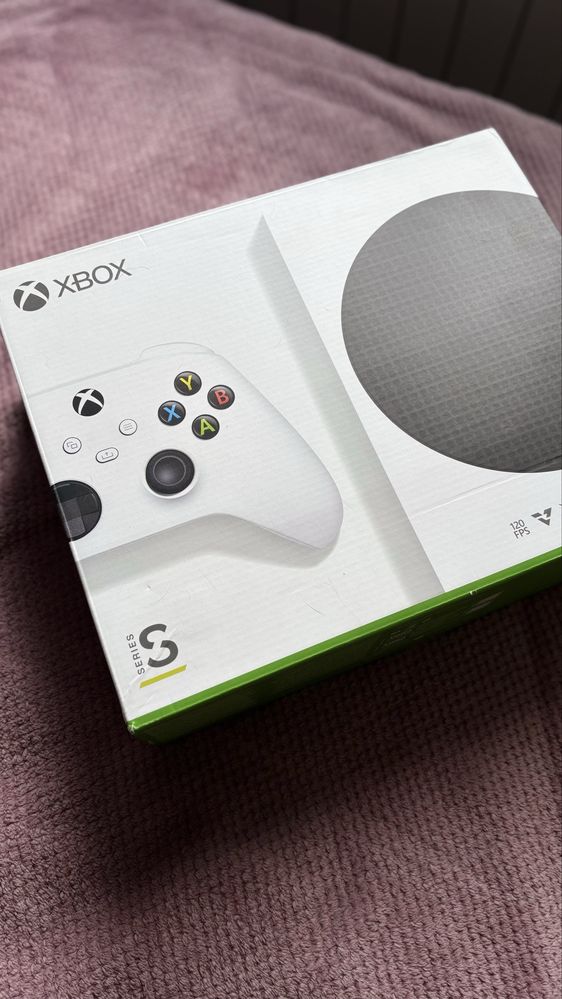 Продается Xbox series s