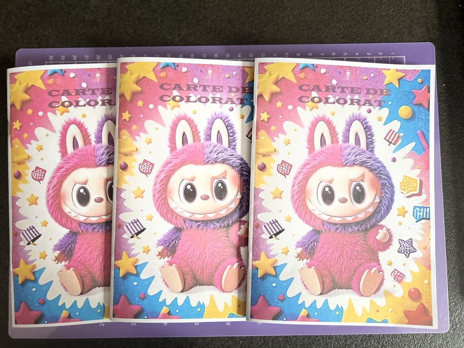 Carte de colorat Labubu