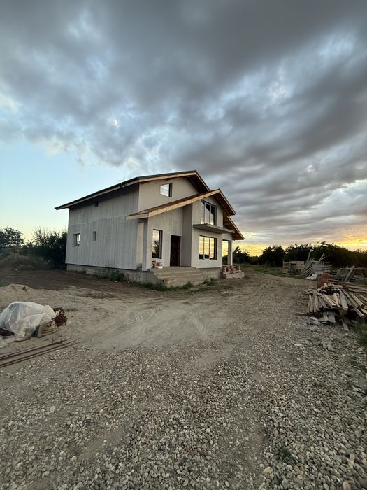 casa noua de vanzare la 14km de bucuresti