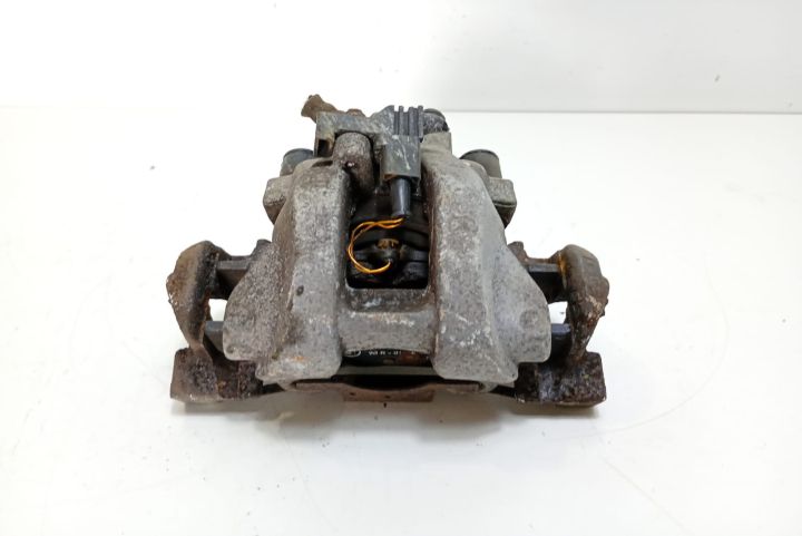 Etrier  cu suport stanga spate Mercedes-Benz E-Class W212