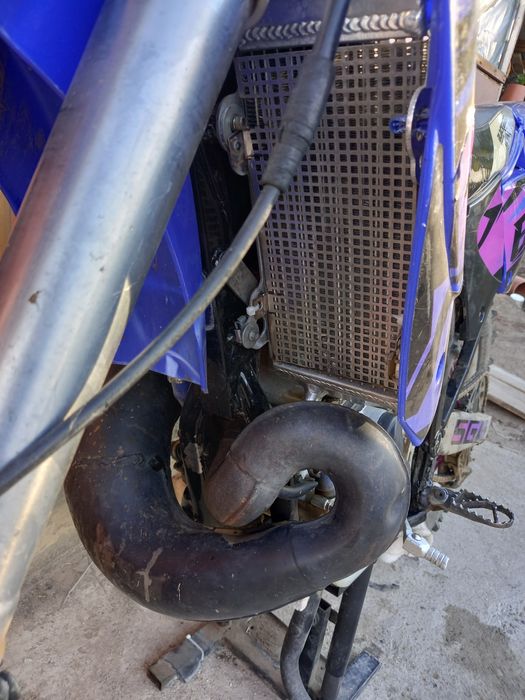 Gas gas 300cc 2t  motor enduro  6 viteze.   Pret 2200 euro sau schimb