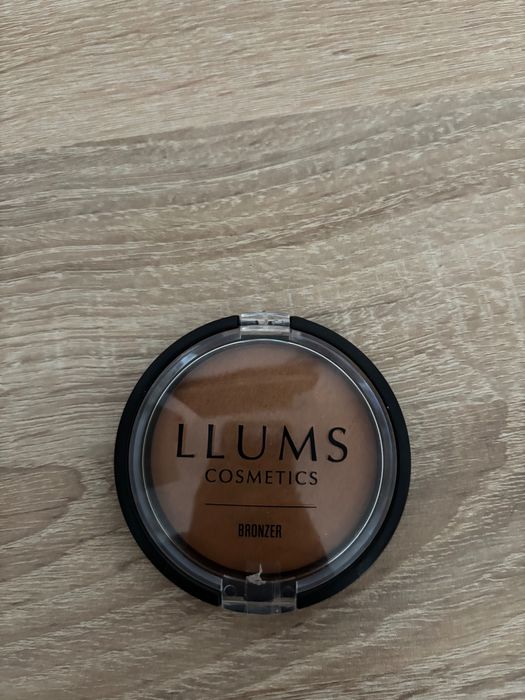 Различни гримове