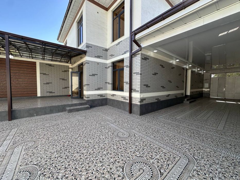 Продается 2х этажный евродом таунхаус в районе Дустлик в дол дороге