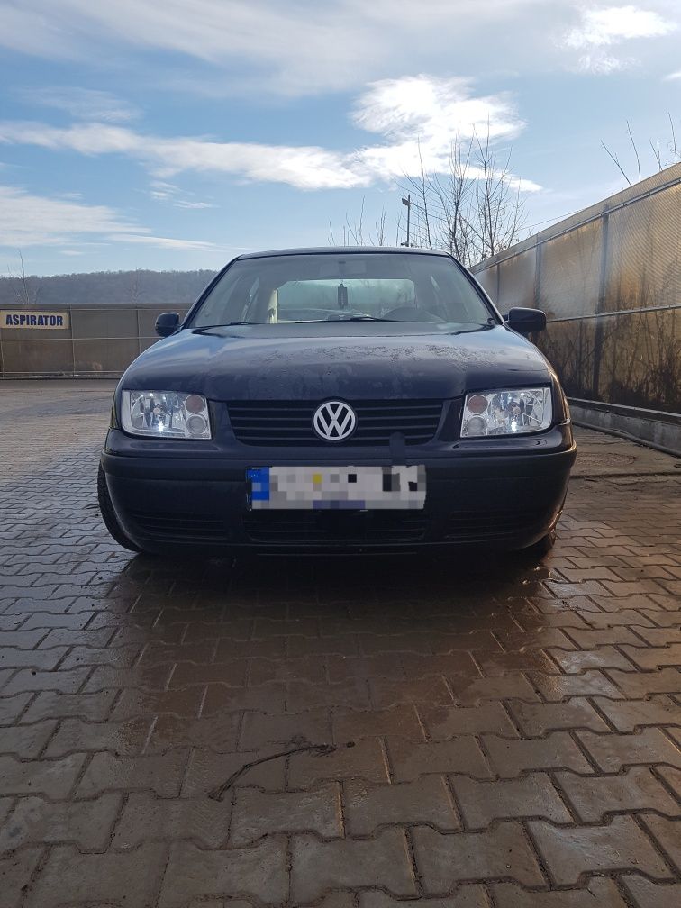 Volkswagen Bora 1.9TDI 90CP 2001