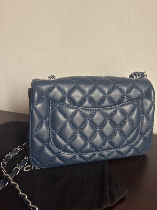 Chanel чанта синя нова