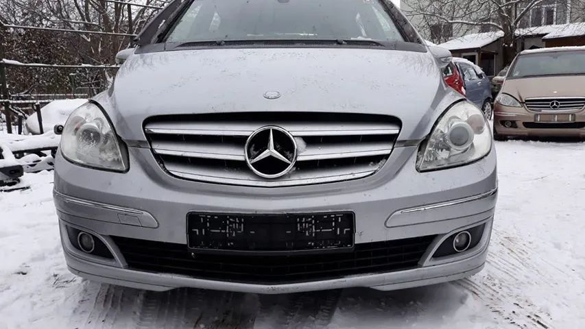 Dezmembrari Mercedes B-Class W245 2006
