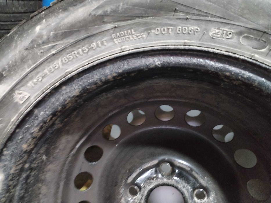 Set 4 roți, anvelope și jante de iarnă