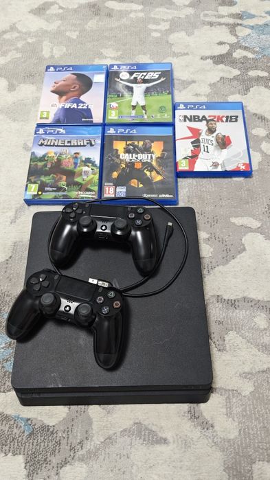 Consola Ps4 slim