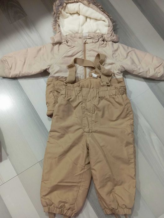 Комбинезон и ветровка на 12-18 месяцев