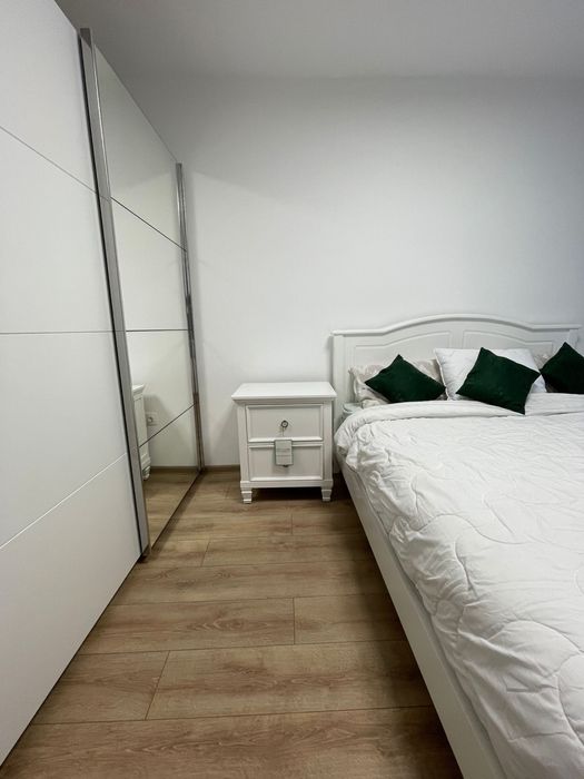 Inchiriez apartament in Avangarden 3 Brasov