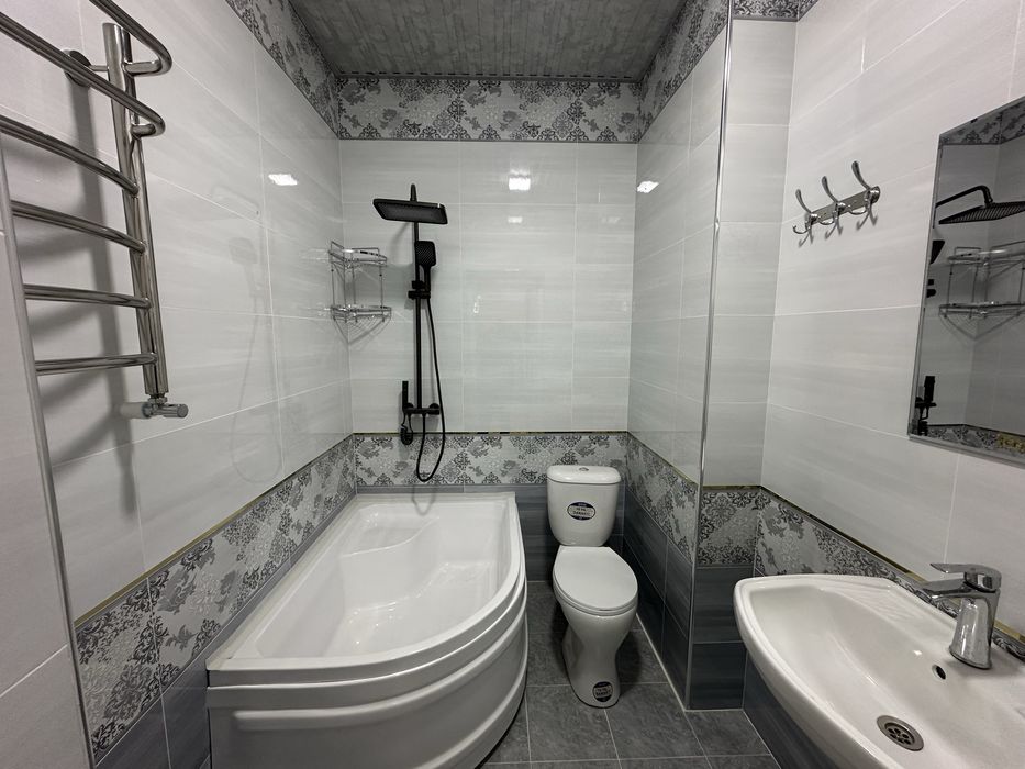 Сотилади новостройка 2 хона 5 этаж вокзал караван магазин