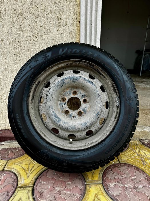 Зимние шыны с диском