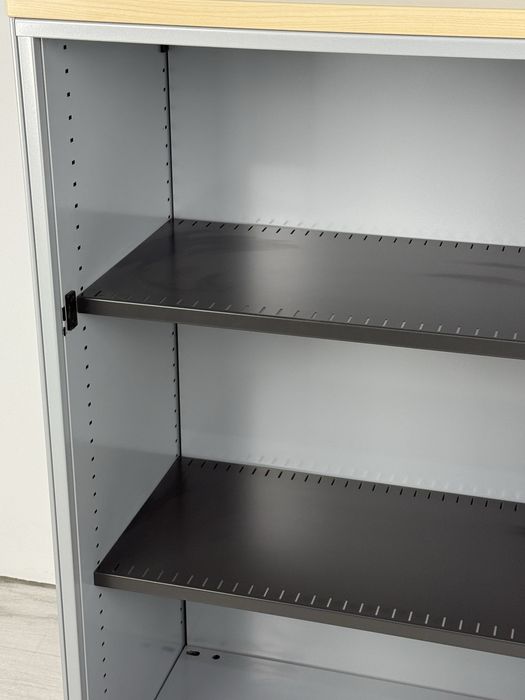 Шкаф етажарка с метална конструкция съхранение за документи обзавеждан