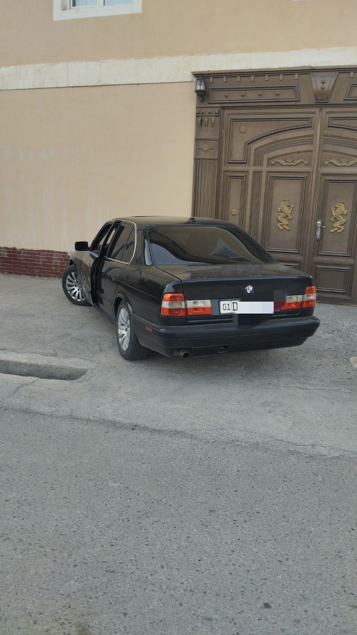 BMW E34 M20B20 1990