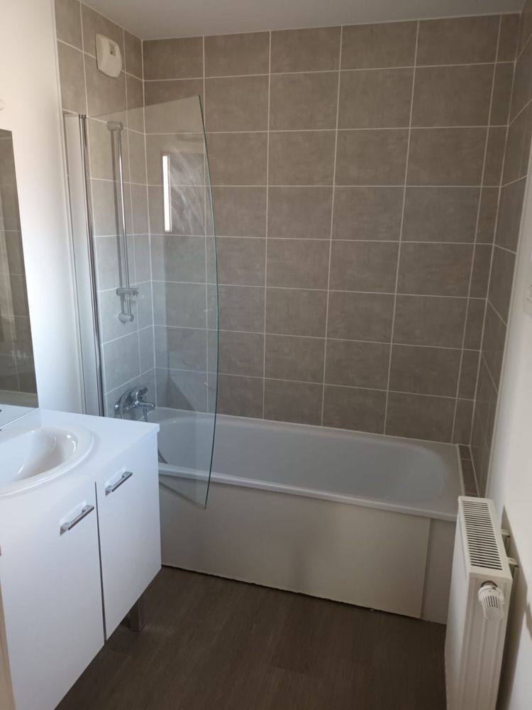 Meserias , execut lucrari interioare/exterioare