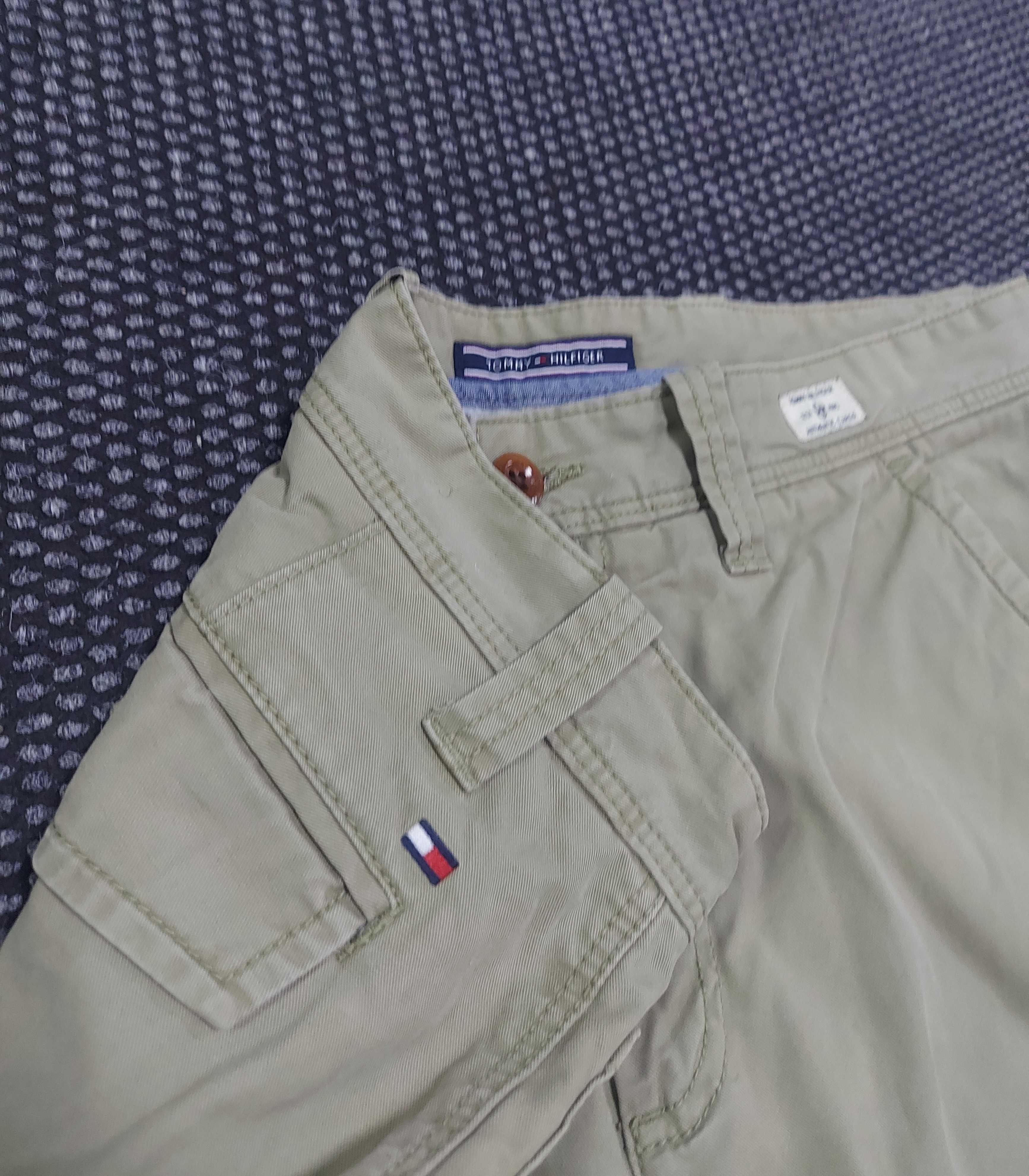 Tommy hilfiger cargo къси панталони 34 L