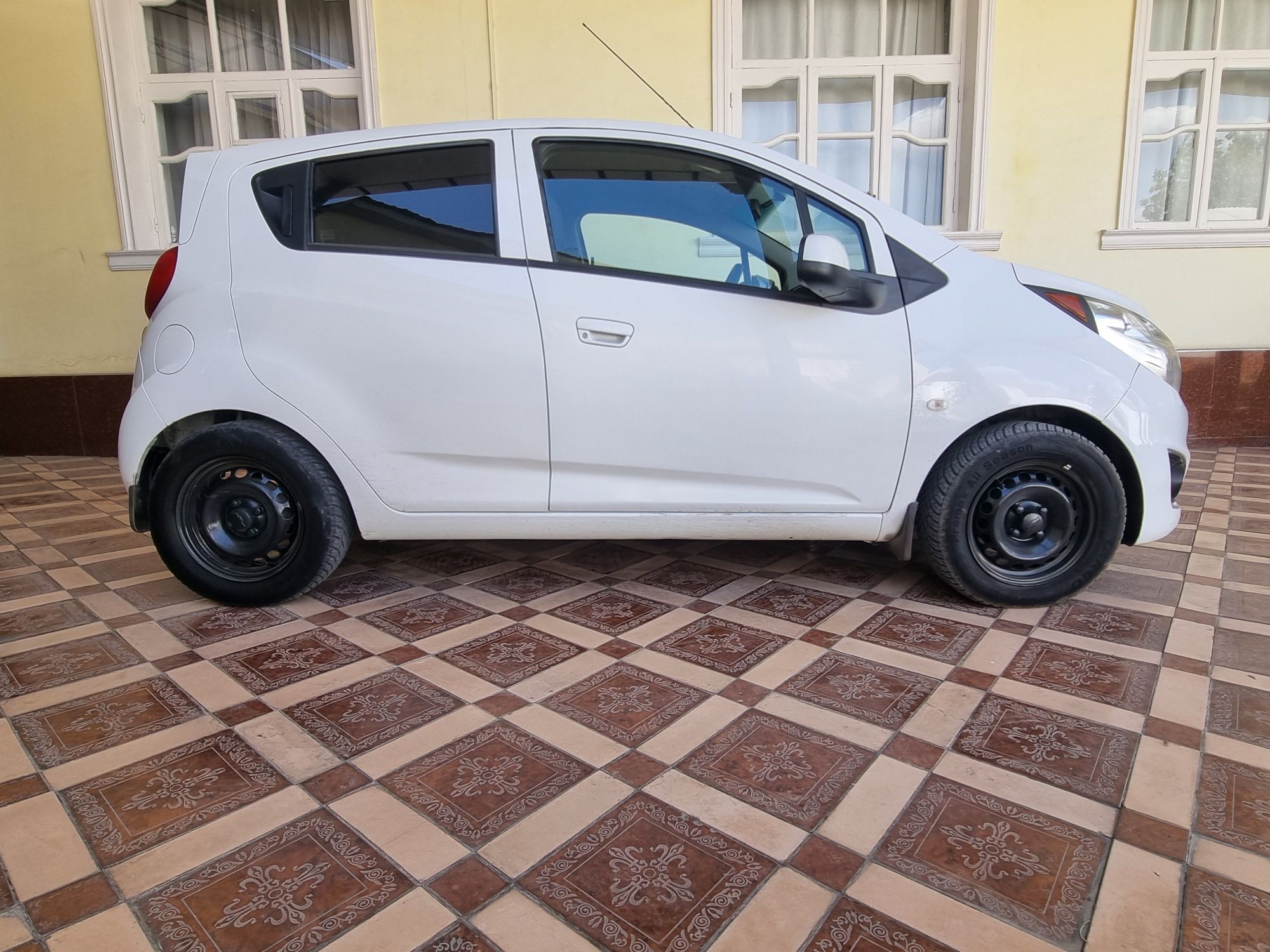spark sotiladi .