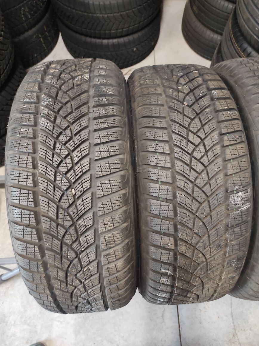 225 55 17 Goodyear 4бр.
