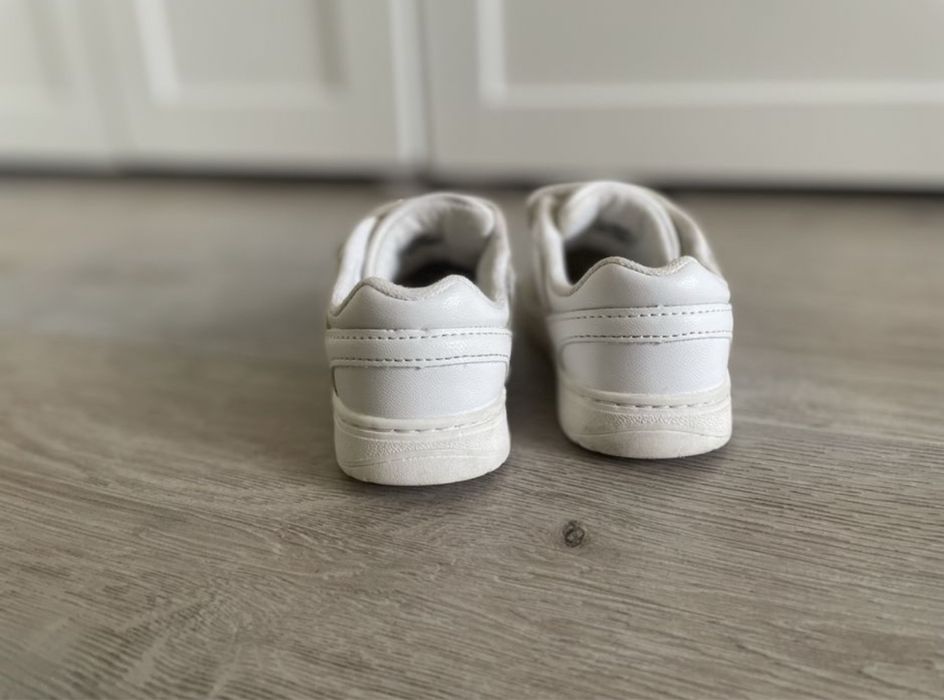 Adidasi ZARA marime 23