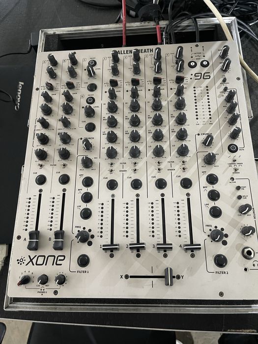 Vand Dj Mixer Allen&Heath xone 96si 92