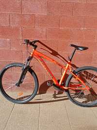 Vând Bicicletã B-TWIN Rockrider 340 MTB