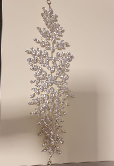 Vand accesoriu par mireasa 150 lei