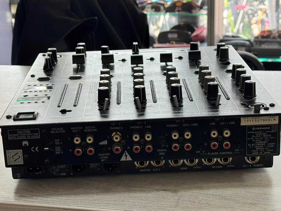 Пулт Pioneer DJM 500