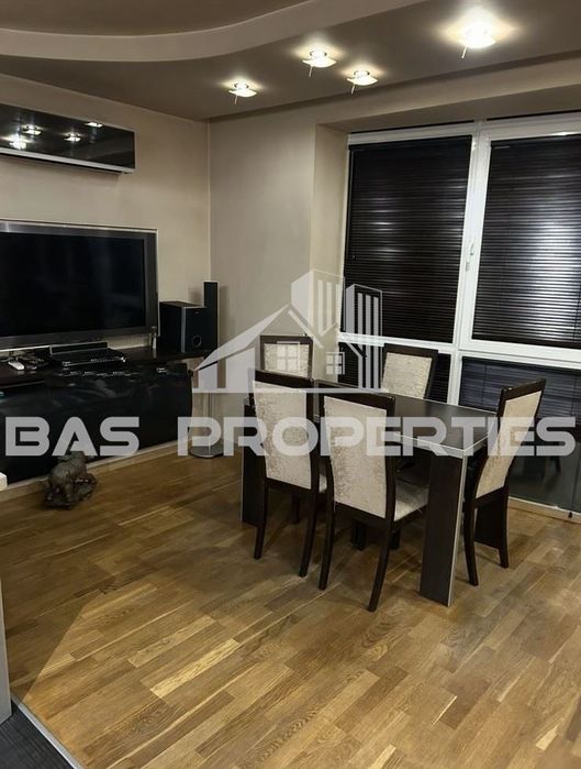 Продава се Тристаен апартамент в София, Банишора - 91 кв.м за 2858 €/кв.м - Снимка #2