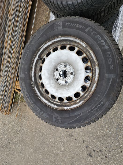 Jante cu anvelope iarna 215/65 R16