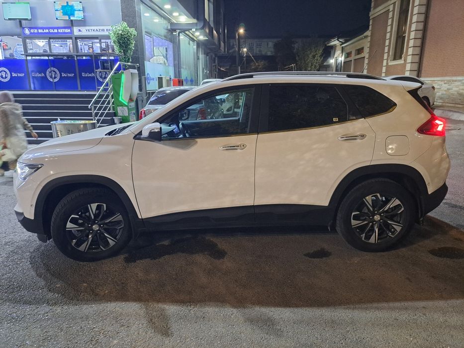 Treker primer  sotuvda