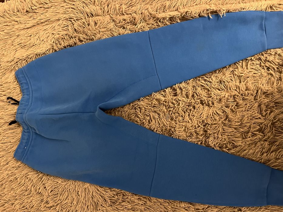 Vand pantaloni nike